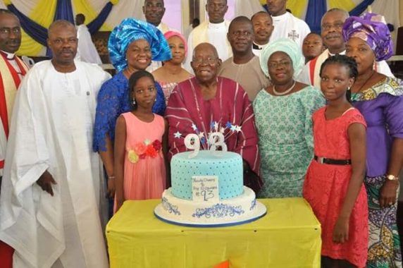 Governor Amosu with the celebrant Theophilus Ogunlesi and guests