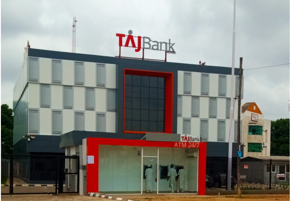 Taj Bank